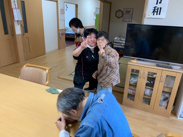 D1B404FA-50F5-4AFC-A624-11C9834E6EBD.jpeg